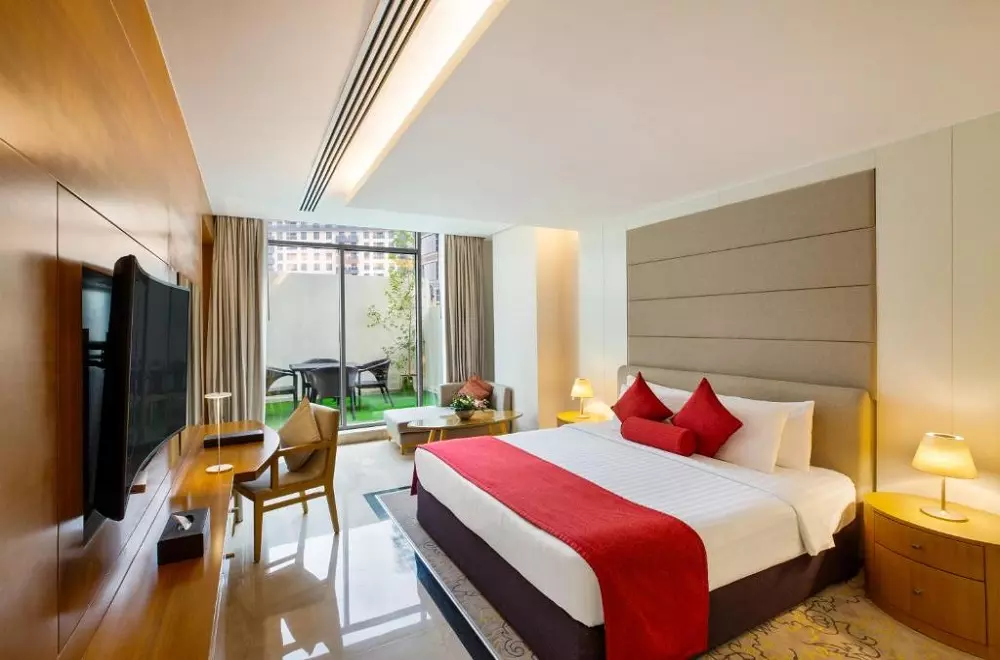 هتل رویال کنتیننتال دبی